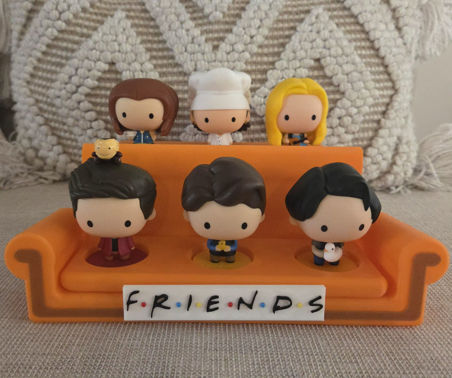 FRIENDS Figures Display Stand